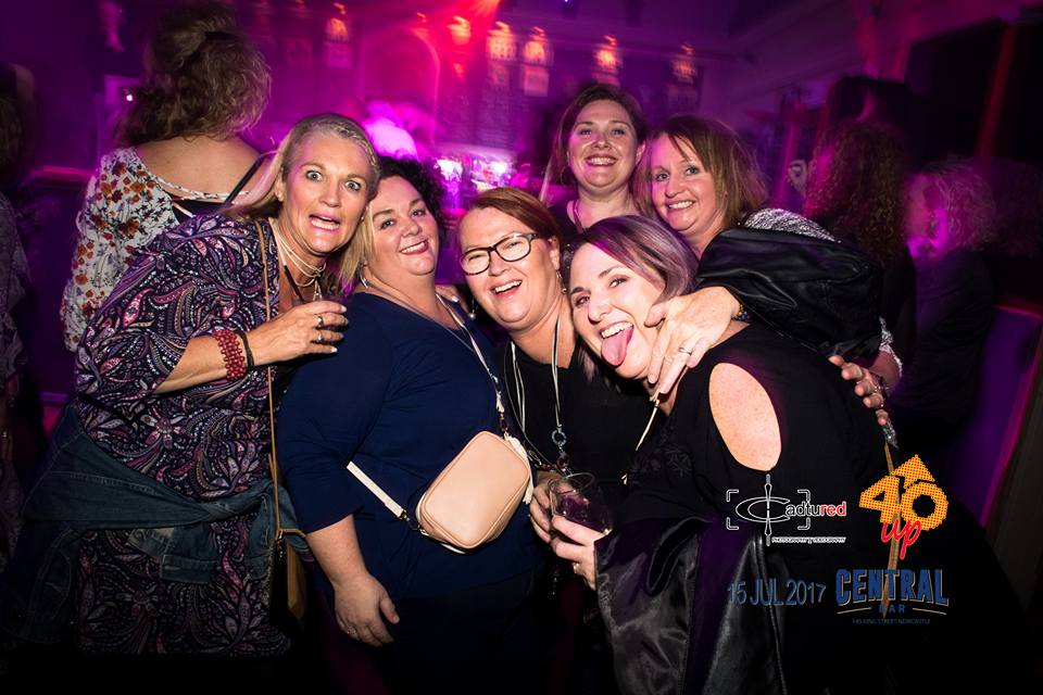 women at 40up dance club perth