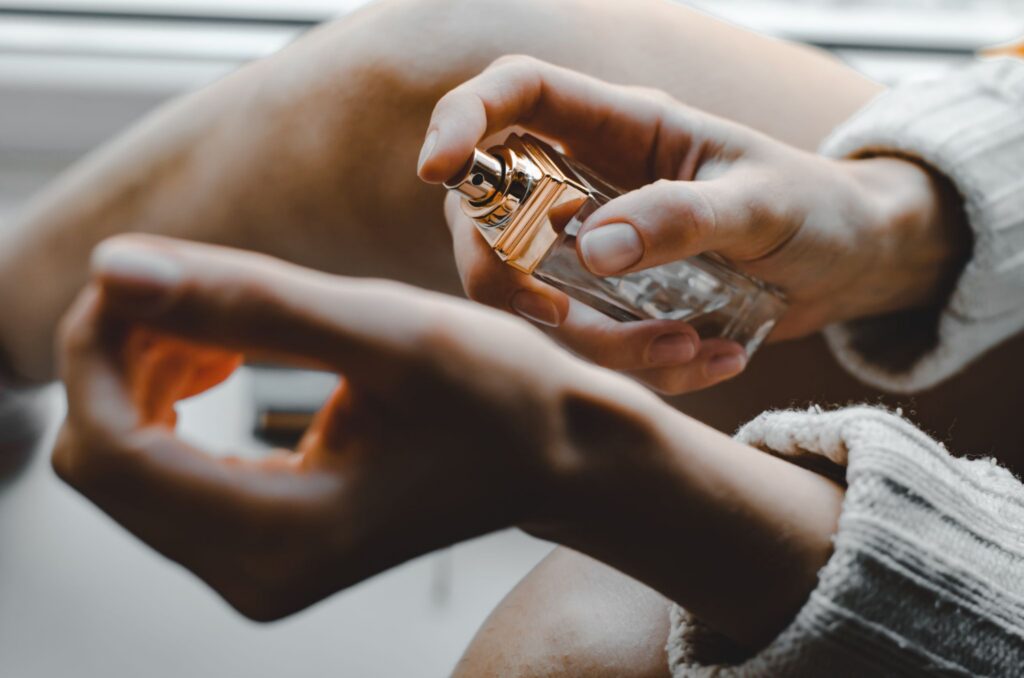 Smell Expensive Without Overspending: Why Perfume Dupes Are Every Aussie Girl’s Glow-Up Secret